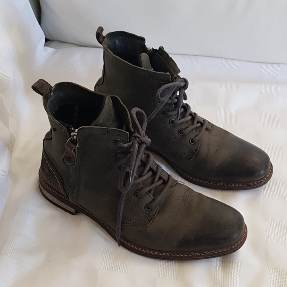 Men's leather ankle boots